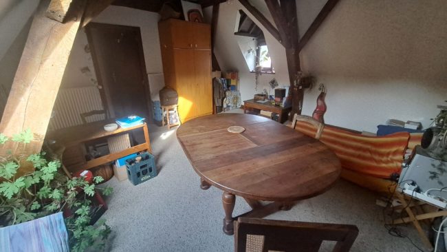 Petit studio à louer dans un habitat collectif à Nivelles