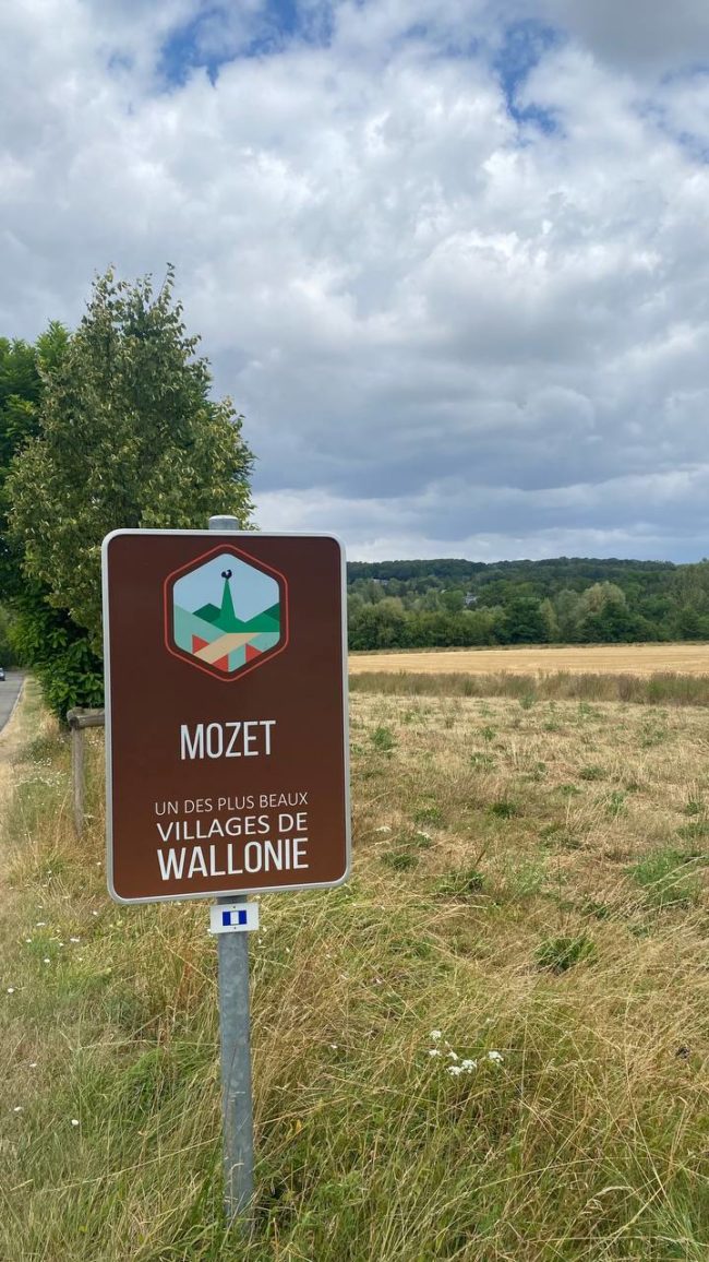 Grande chambre disponible dans habitat groupé à MOZET (Gesves, Namur)