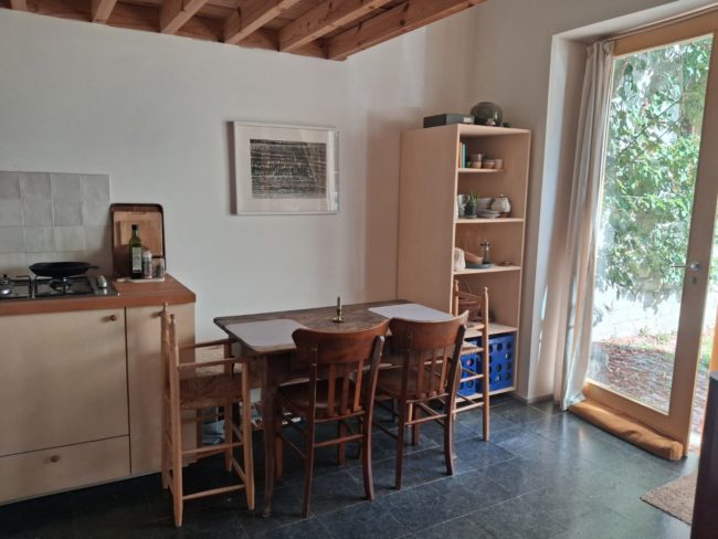 belle petite maison à louer dans habitat participatif