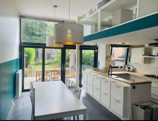Chambre en coloc à Salzinnes, SDB privative,