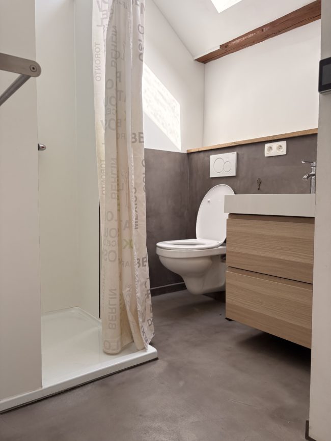 Chambre en coloc à Salzinnes, SDB privative,