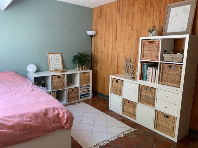 CHAMBRE POUR UNE FEMME