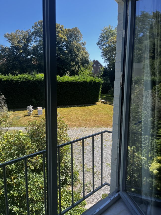 Une chambre se libère en Octobre à Drogenbos/Bruxelles !