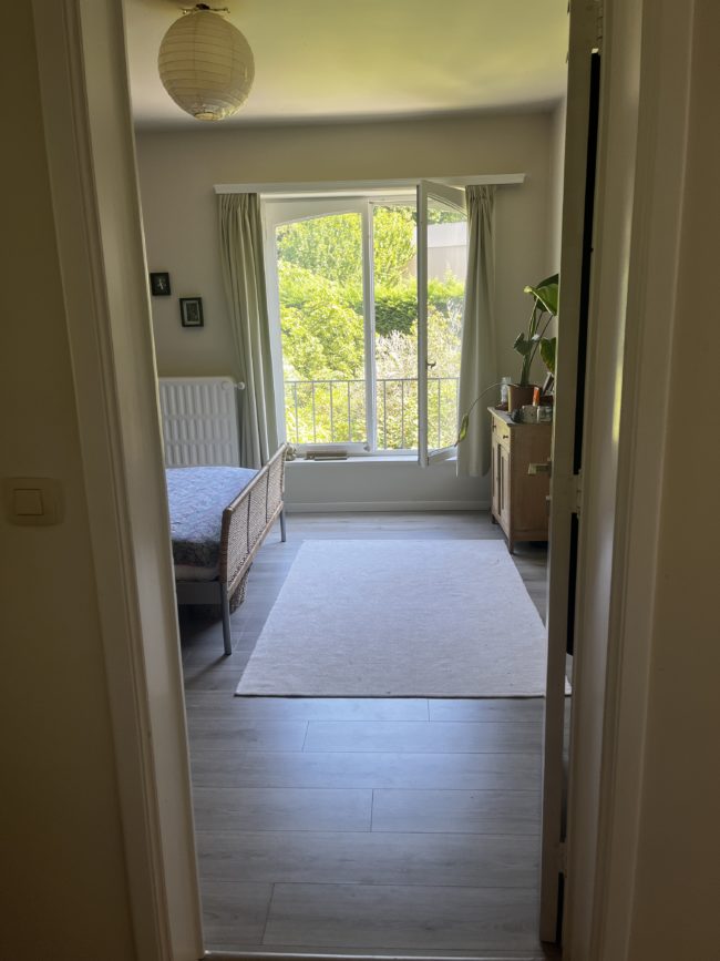 Une chambre se libère en Octobre à Drogenbos/Bruxelles !