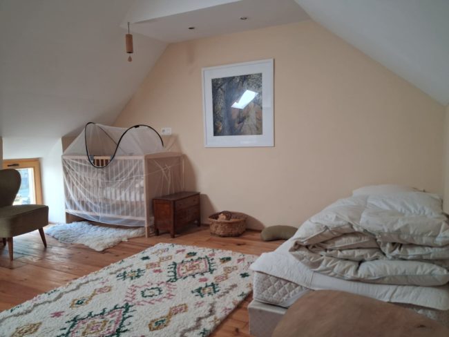 belle petite maison à louer dans habitat participatif