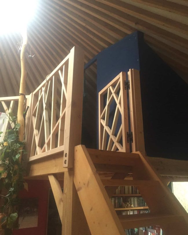 Yourte contemporaine à vendre