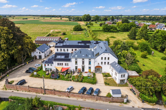 à vendre: magnifique duplex dans un habitat groupé