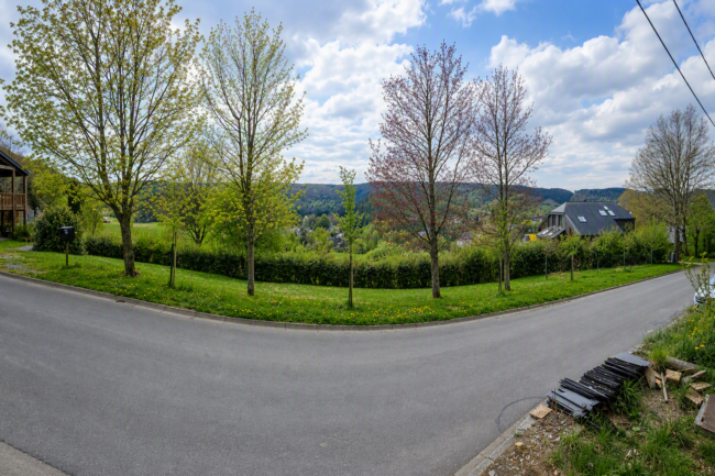 À louer : Spacieuse maison en Ardenne avec terrasse, technologies durables et esprit d&rsquo;habitat partagé